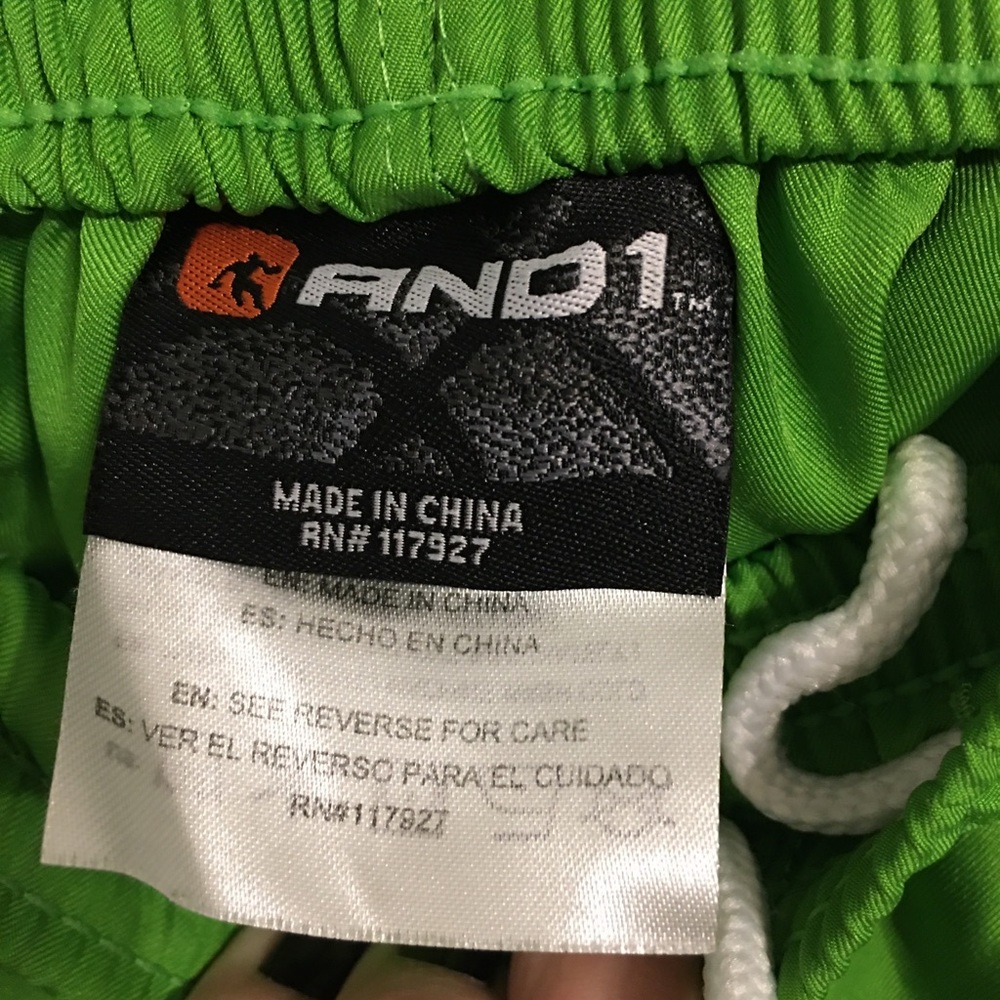 AND1 Men’s Shorts - Picture 5 of 10